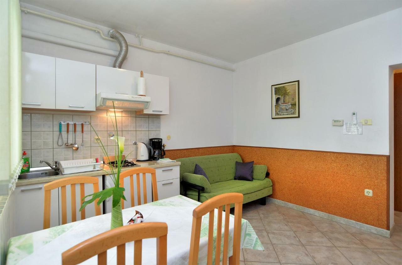 Pool Apartments 624 Pula Ngoại thất bức ảnh