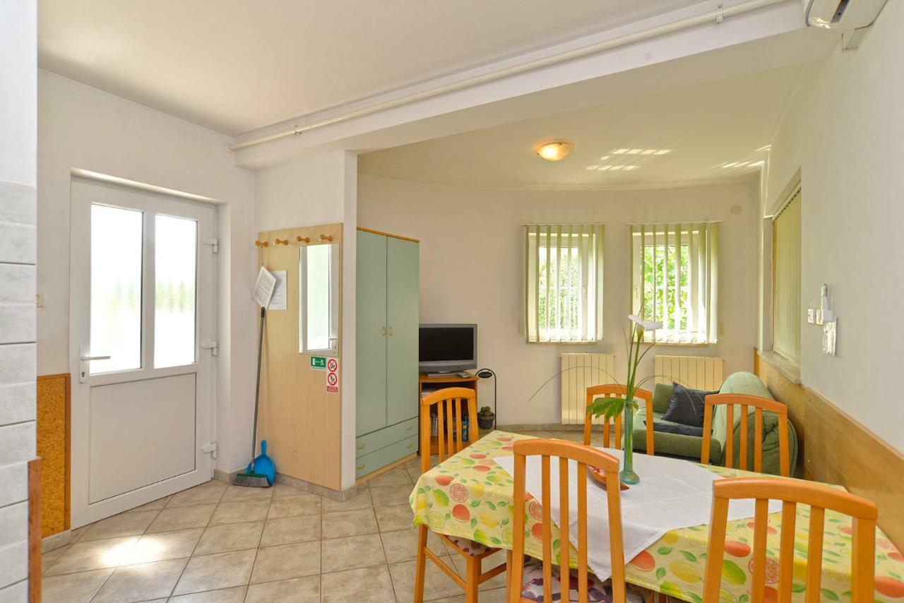 Pool Apartments 624 Pula Ngoại thất bức ảnh